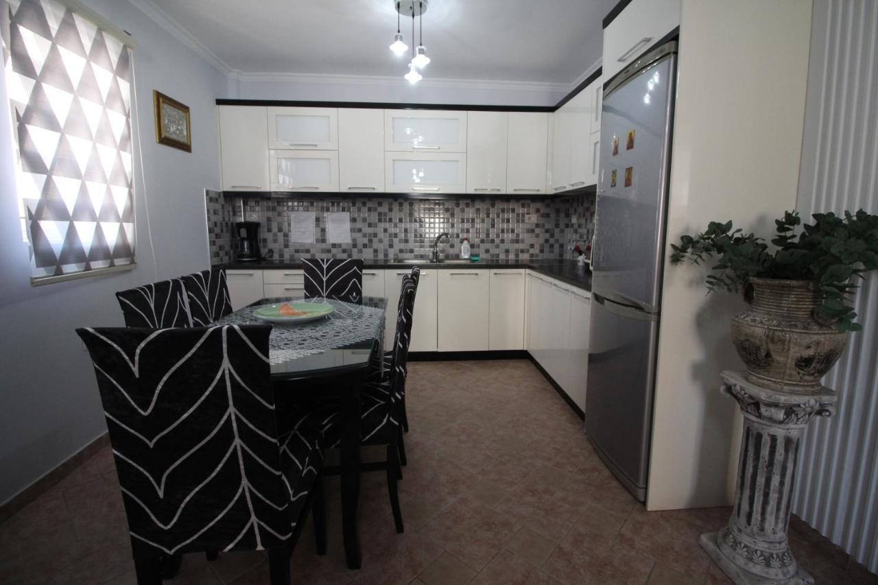 Irina Home Saranda Kültér fotó